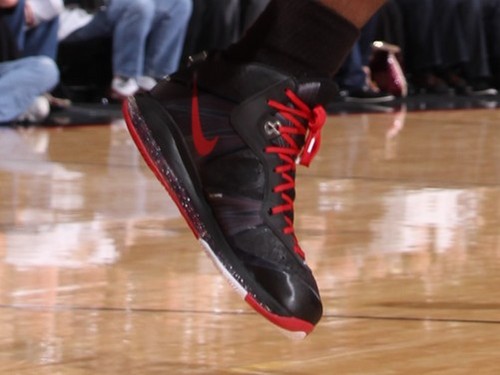 Detailed Look at Nike LeBron 8 V2 Black amp Red Player Exclusive