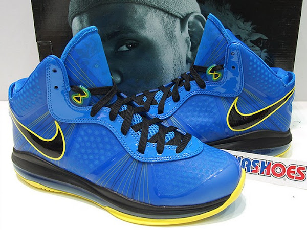 Nike Air Max LeBron 8 V2 8220Entourage8221 Available Early in Taiwan