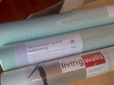 Designers Guild ja Living Walls -tapettia | Remonttireiska