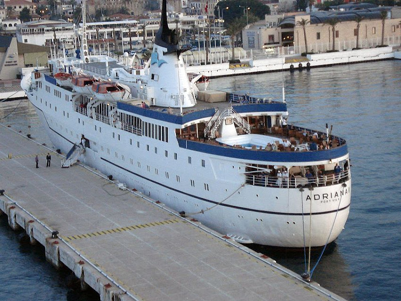 Adriana Kusidasi 20 april 2009