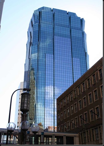 AT&T Tower (Minneapolis – Downtown) AT&T Tower (Minneapolis – Downtown)