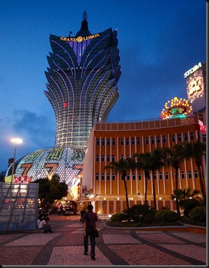 Grand Lisboa (Macau, China) Grand Lisboa (Macau, China)