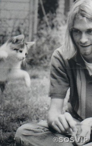 [Kurt Cobain[4].jpg]