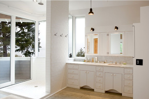 Natural Brick Home Design, House Design, Classic House Design
