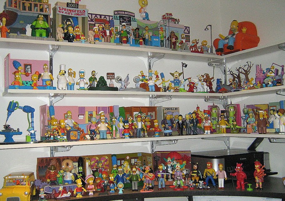 My Collection (Mostly Simpsons, South Park) IMG_5068