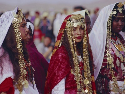[j-p-de-manne-traditional-berber-wedding-tataouine-oasis-tunisia-north-africa[3].jpg]