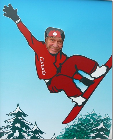 Tom skiing