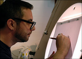 _44831311_manim_artist.jpg