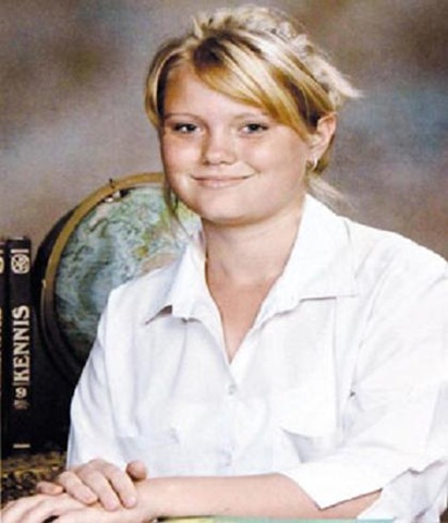 [SmitAnikamurderedhandschoppedoffrape[1].jpg]