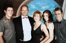 [Dad Loffie Van der Gryp_dairy_farmer_Krugersdorp_murderedOct282998.jpg]