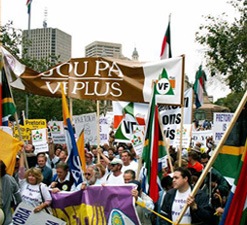[AfrikaansProtestorsFreedomFrontPlusYouthNov2008[2].jpg]