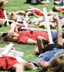 [2400childrenatRugbyFieldPtaCommemora[2][2].jpg]