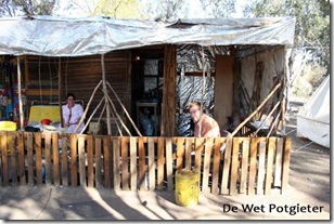 AfrikanerPoor_SonskynhoekieSquatterCamp_Pretoria_HelpingHand_Nov2008