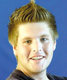 [Dyk_v_Richardt_Durbanville_stabbedStellenboschU_student_Nov232008[4].jpg]