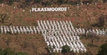 [FarmMurdersMonumentSouthAfricaPietersburg[3].jpg]