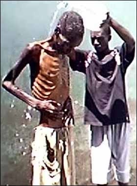 [ZimbabwePrisonersHellholeMarch2009InvestigationZACRO[4].jpg]