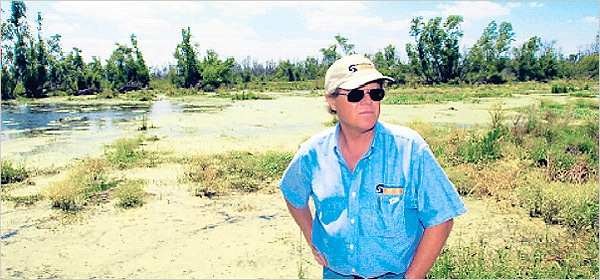 [Ivor Van Heerden wrote book about Hurricane Katrina[6].jpg]