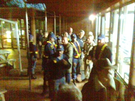 [Police trying to arrest Voortrekker monument protestors May 9 2009[8].jpg]