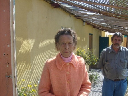 [Lochvaal Afrikaner destitute adults find a safe haven at self hel-p farm scheme[5].jpg]