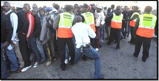 [South Africa has a backlog of 694,500 asylum applications and new applications flooding in each day because of its open borders_thumb[2][7].jpg]