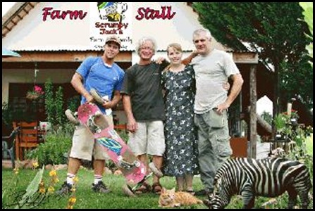 Hodson Leonard murder site Sept2009 Scrumpy Jacks farm stall KZN