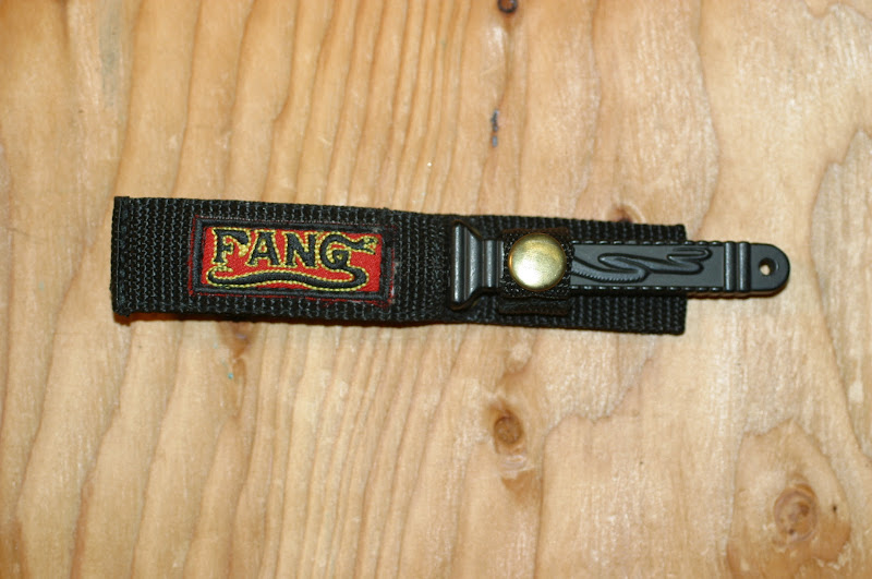 knv K8 United Cutlery United Cutlery Fang