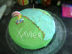 Maman m'avait préparé un gâteau. / Mom made me a cake.