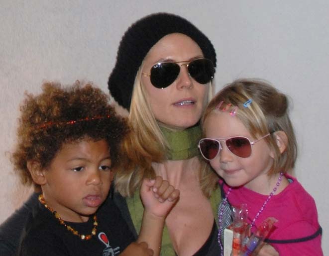 Aryan(Nordic Alpine) Aliens White Woman with Black Children