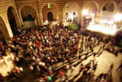Cortile del Mercato Vecchio | Old Market Court.