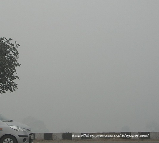 [delhi_fog_2[2].jpg]