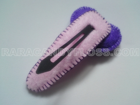 Hair clip felt -behind