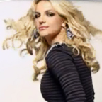  Assista ao novo comercial que Britney fez para a grife Candie?s