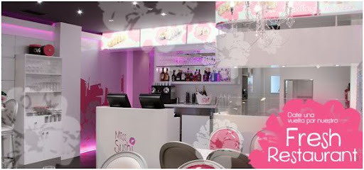 original decoracion del restaurante miss sushi