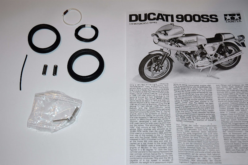 Ducati%20900SS%20002.JPG