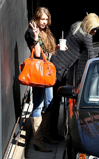 IMAGE ID # 2025728 Miley Cyrus and her crew stop off to grab a bite to eat at an In and Out Burger before heading over to a recording studio in Burbank Ca! CR: RIV/ Fame Pictures 03/23/2009 --- Miley Cyrus --- (C) 2009 Fame Pictures, Inc. - Santa Monica, CA, U.S.A - 310-395-0500 / Sales: 310-395-0500