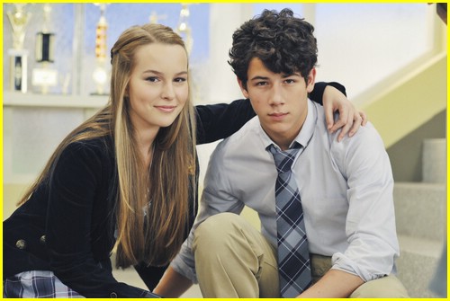 jonas-series-wrong-song-stills-01.jpg