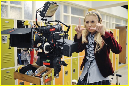 jonas-series-wrong-song-stills-03.jpg