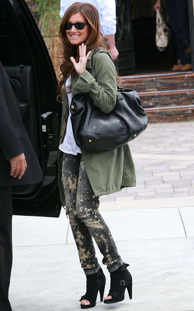 04-14-09 Toluca Lake, CA  Actress/singer Ashley Tisdale is out and about in Toluca Lake promoting her new single "It's Alright, It's Okay."  NON-EXCLUSIVE PIX by Flynet ©2009 818-307-4813  Nicolas