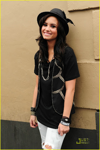 demi-lovato-here-again-vid-01.jpg
