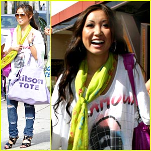 brenda-song-kitson-cute.jpg