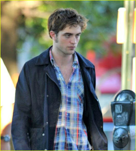 robert-pattinson-plaid-perfect-04.jpg