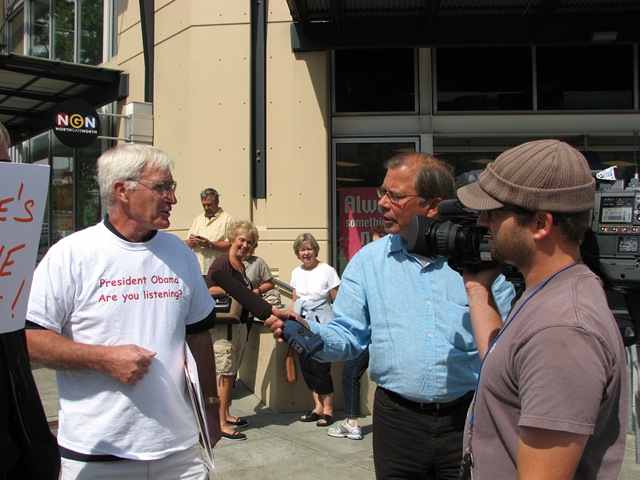 [Protest Obama Care 045[2].jpg]