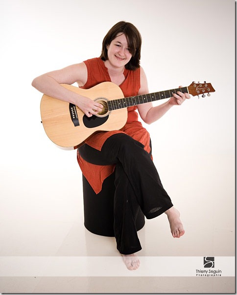 Femme à la guitare