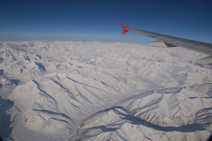http://lh4.ggpht.com/__SX6OGluxRI/SfmbWLW6bJI/AAAAAAAAASk/_nshDAKdl08/s720/51%20-%20Direction%20Himalaya.JPG