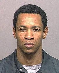 [200px-John_Allen_Muhammad[9].jpg]