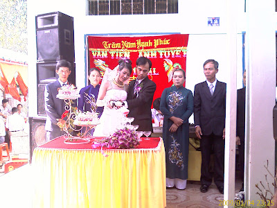 IMAG0098 Đám Cưới Của Tiến Gòm nhé
