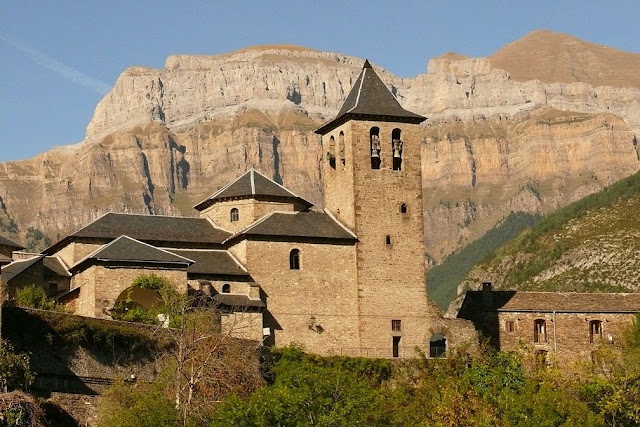 Viajar sin prisa a Torla, Parque Nacional de Ordesa y Monte Perdido, Huesca