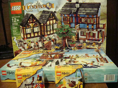 2009 CASTLE系列 10193 Medieval Market Village (Eason版)