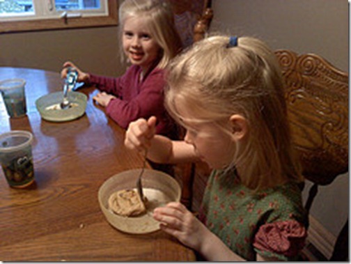 girls with cookies