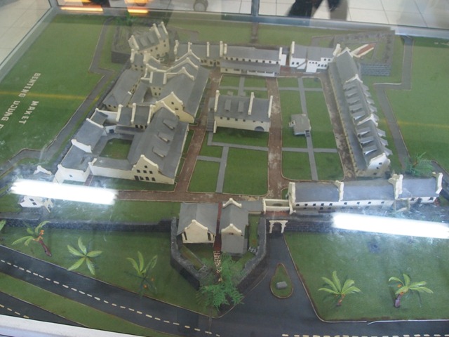 [PB2716303.jpg]